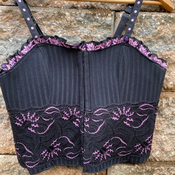Vintage Cacique Black and Pink Corset Embroidered - Picture 2 of 8